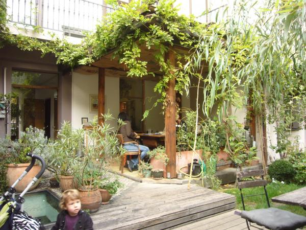 CoffeeHouse Prague - zahrada ve dvoře